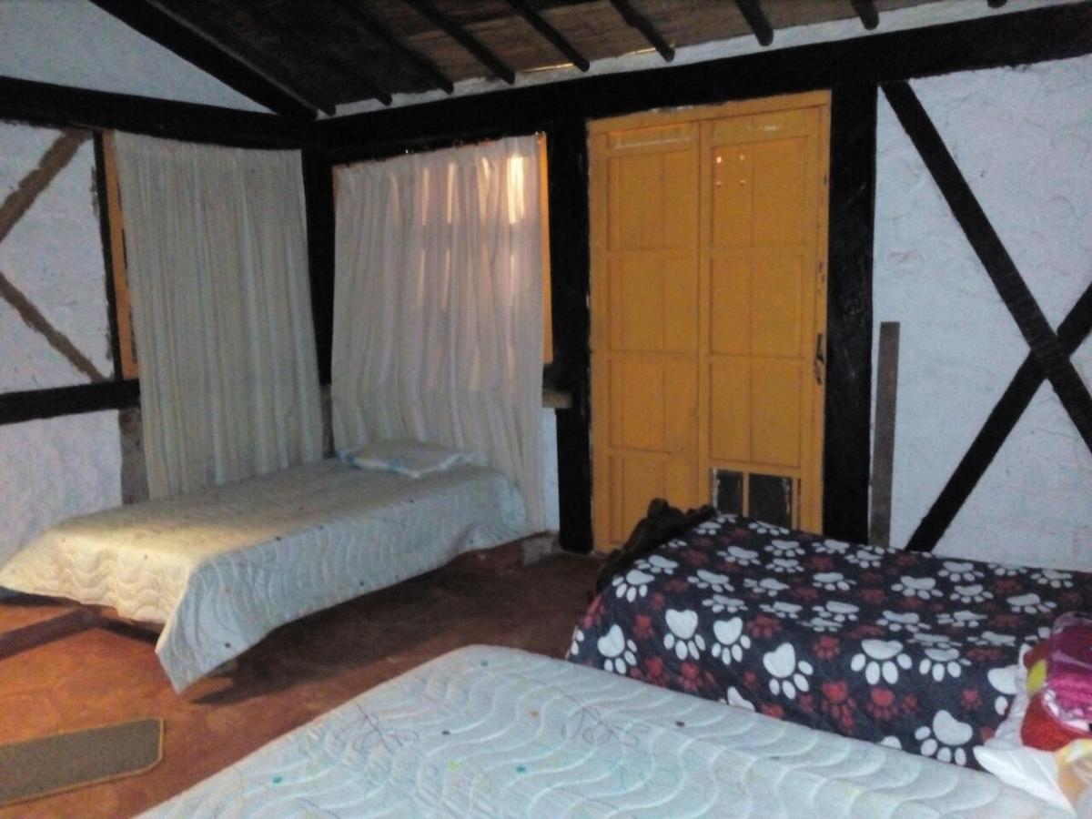 Tarragona Hostal سانتا روزا دي كابال المظهر الخارجي الصورة